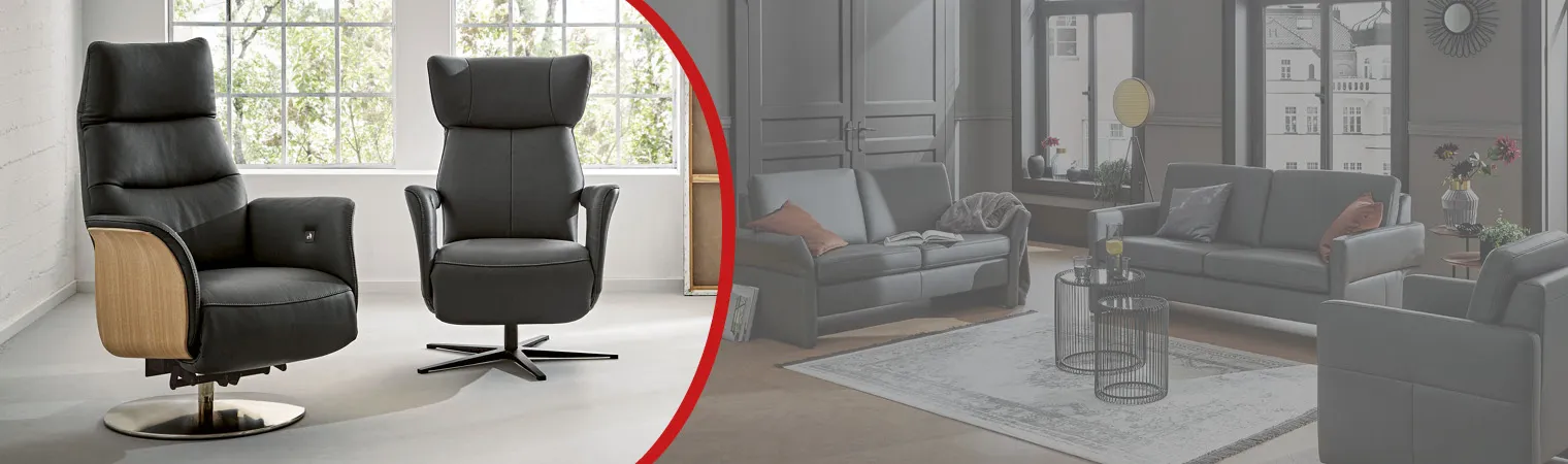 Sessel zum relaxen und stylische Couchkombi tragen zu einem stimmigen Wohnraumbild bei.