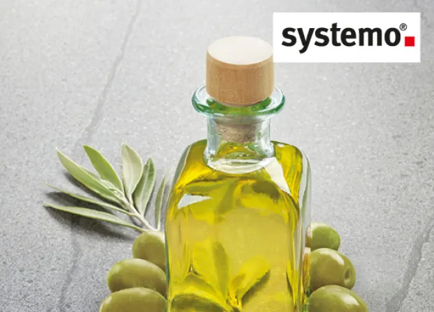 systemo Arbeitsplatte mit Olivenölflasche