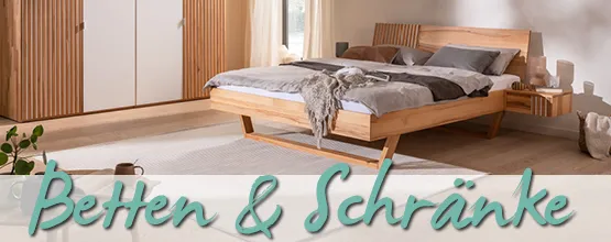 Betten und Schränke