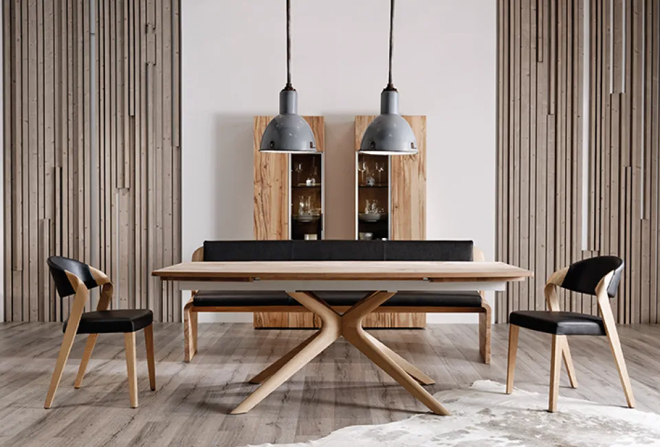 Farb- und Materialmix im Esszimmer