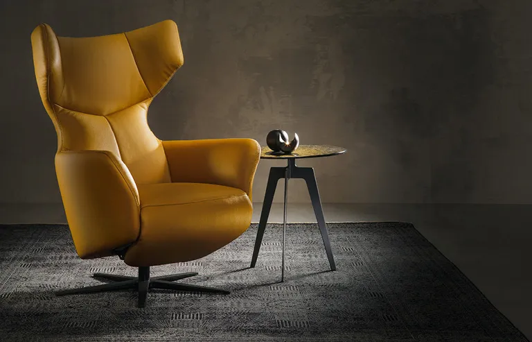 gelber Sessel