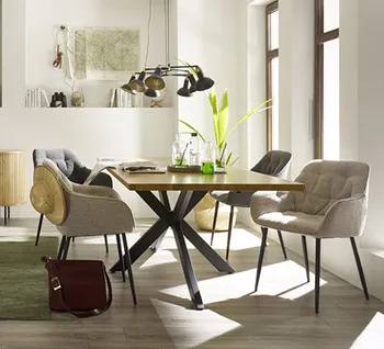 Esszimmereinrichtung modern