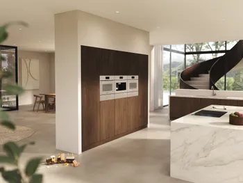 Miele-Elektrogeraete-modern-beige.jpeg