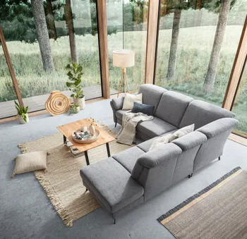 Wohnzimmer-modern-einrichten-mit-Sofa-in-Grau-Loft-Design.jpg