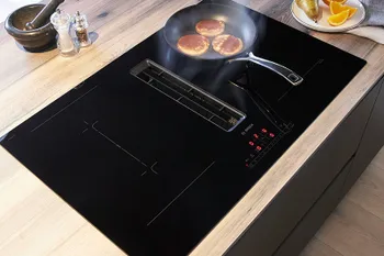 Bora Muldenluefter saugt Pancake-Bratgeruch ein