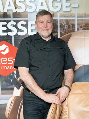 IRE_UeberUns_Header-VSP-0724-Sesselhaus.jpg
