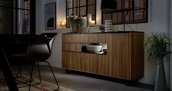 raumfreunde-sideboard-stav-beleuchtet.webp
