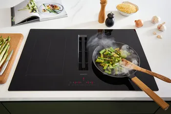 Flex Induktions Kochfeld mit integriertem Kochfeldabzug.