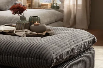 lebensart-sofa-palmdale-hocker.jpg